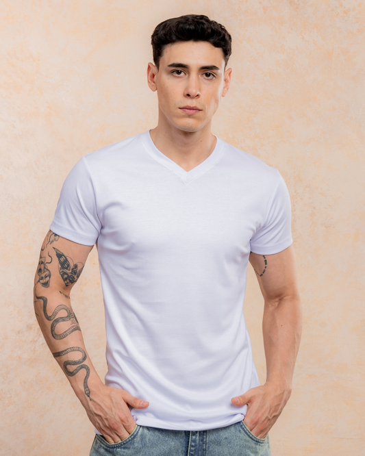 Polo Básico Cuello V – Algodón Pima