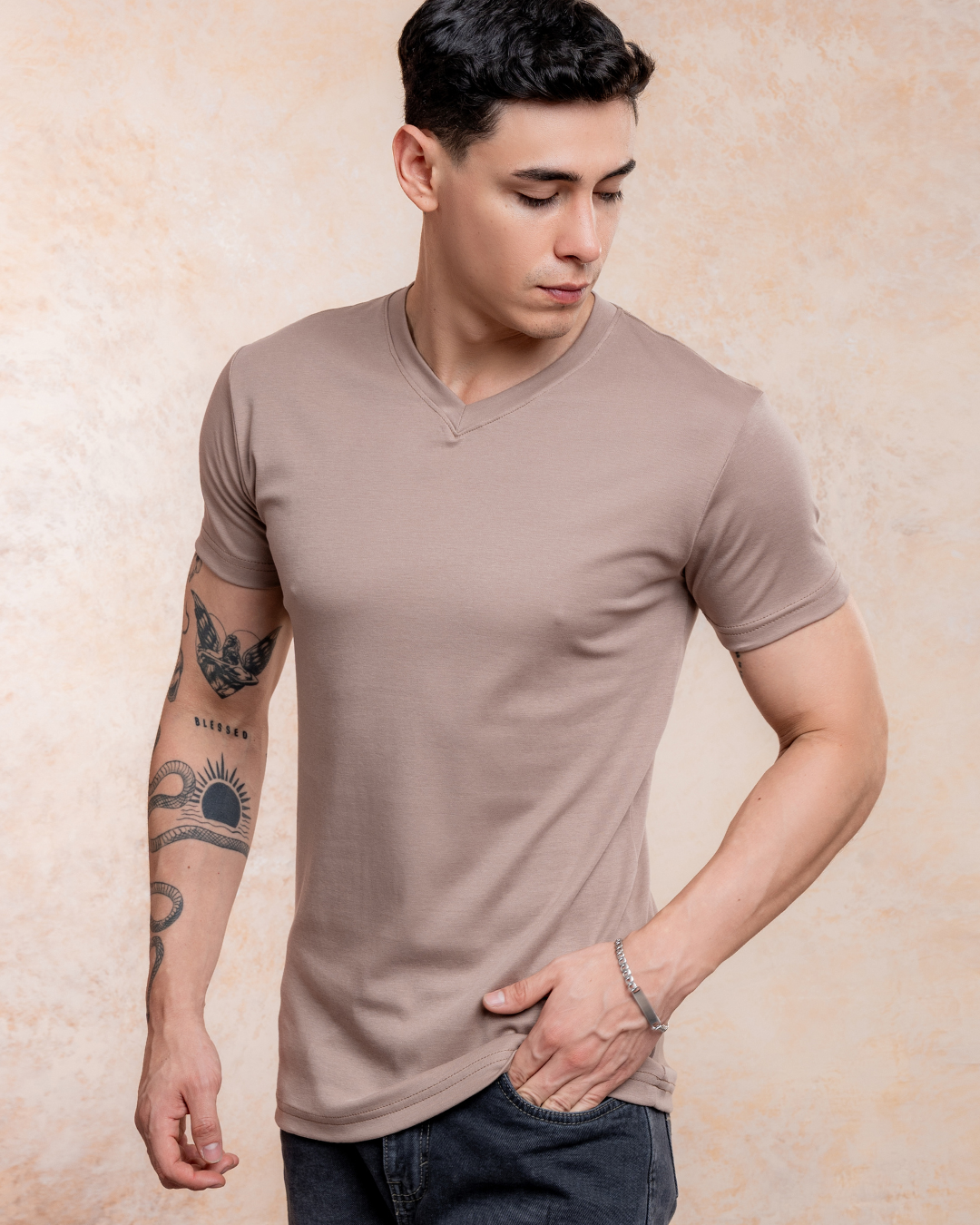 Polo Básico Cuello V – Algodón Pima