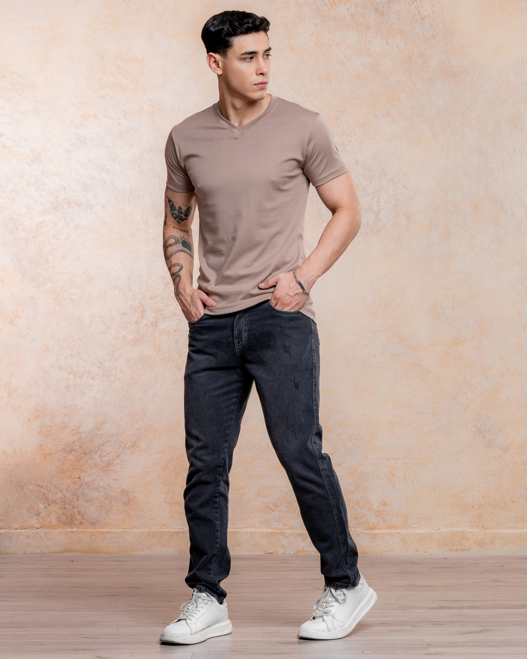 Polo Básico Cuello V – Algodón Pima